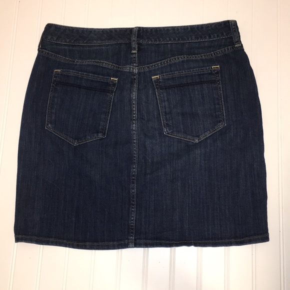 Eddie Bauer jean skirt - Picture 2 of 3